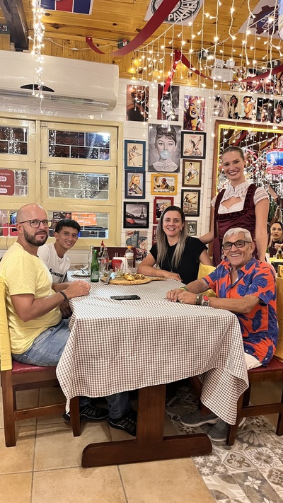 Pastelaria Blumenau foto