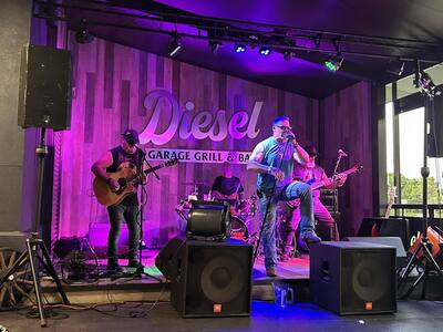Diesel Garage Grill And Bar Reviews