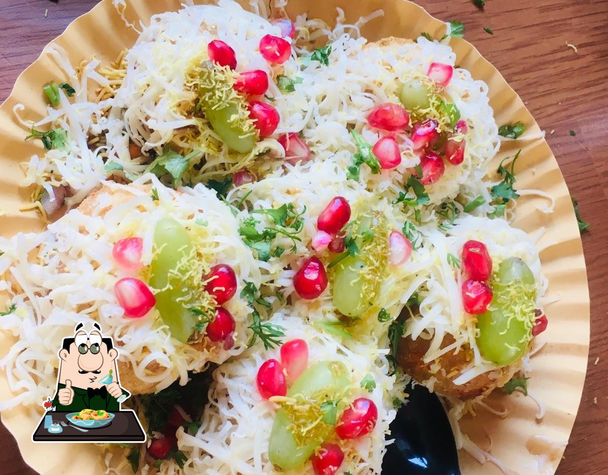 Pani Puri theme Cake - YouTube