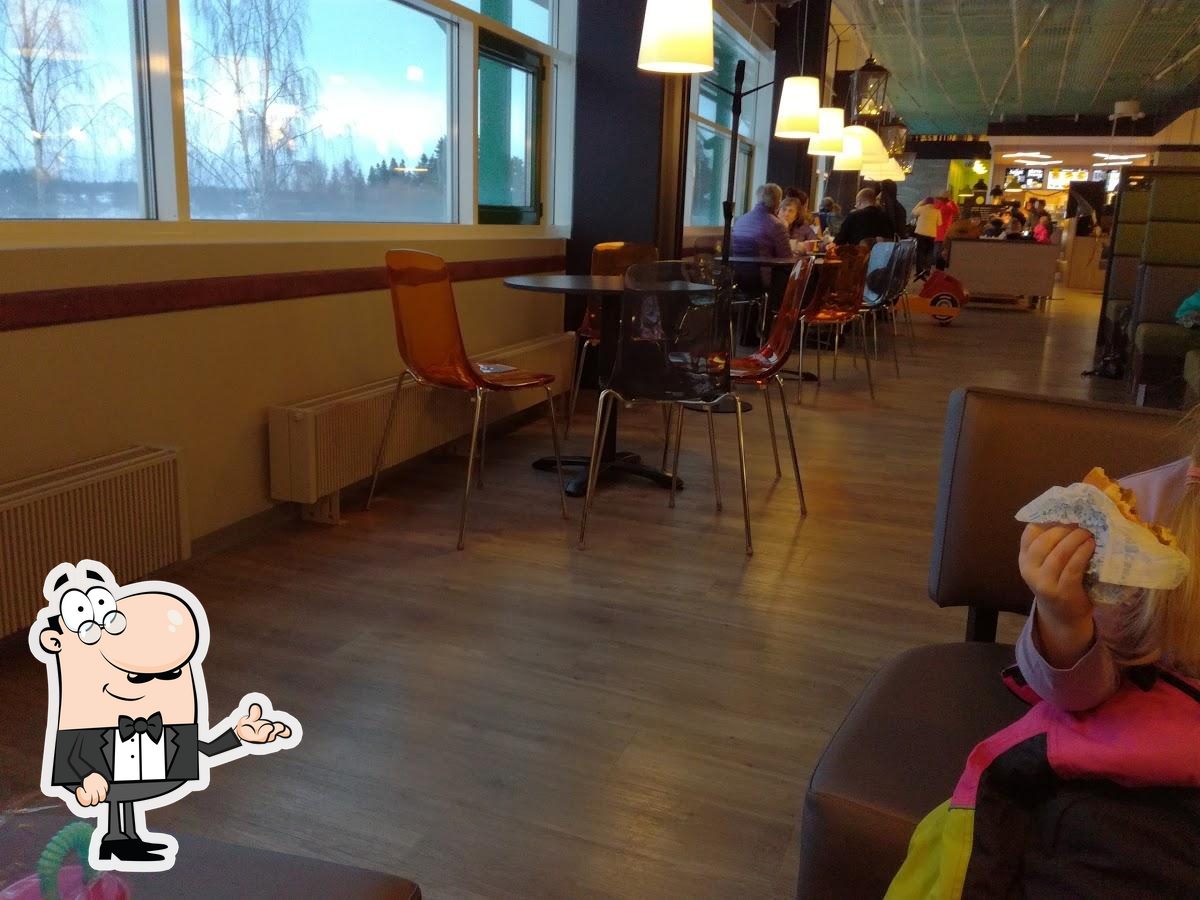 Hesburger Kajaani Prisma fast food, Kajaani, Veturitie 1 - Restaurant  reviews