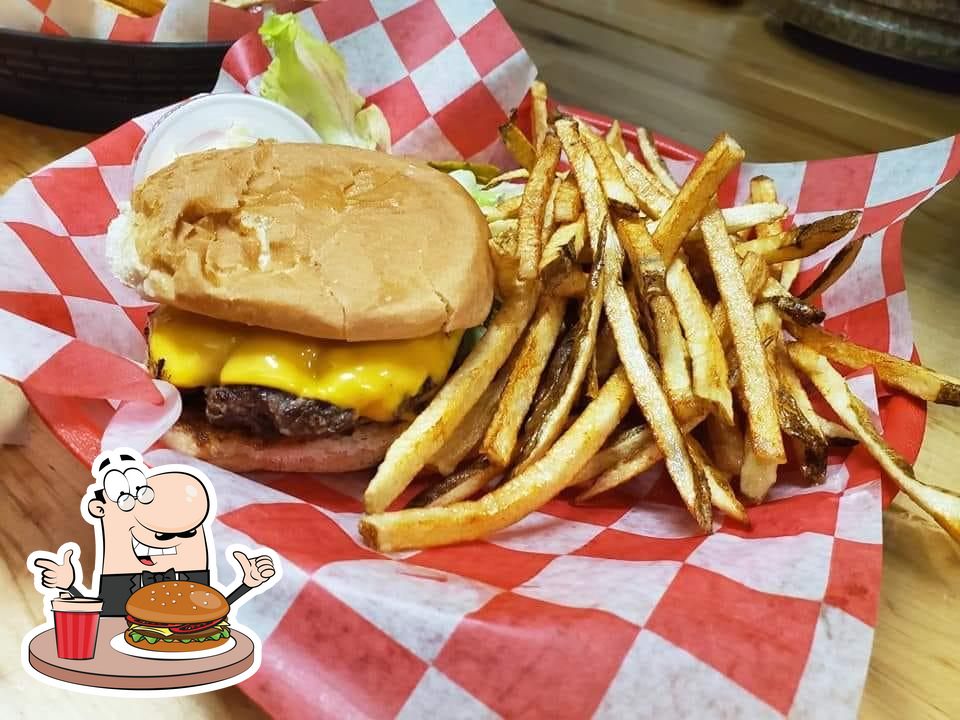 Owls Nest in West Peoria Restaurant menu and reviews