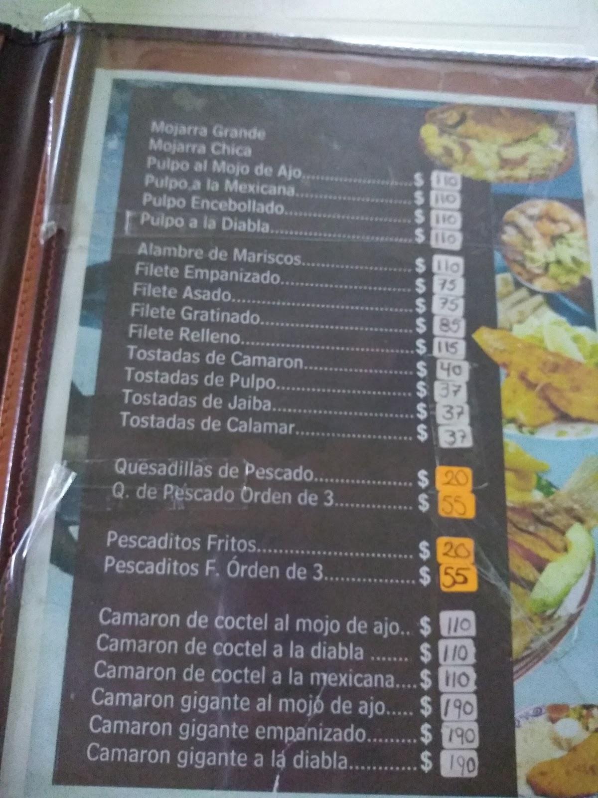 Menu at Mariscos El Delfin II restaurant, Tizayuca