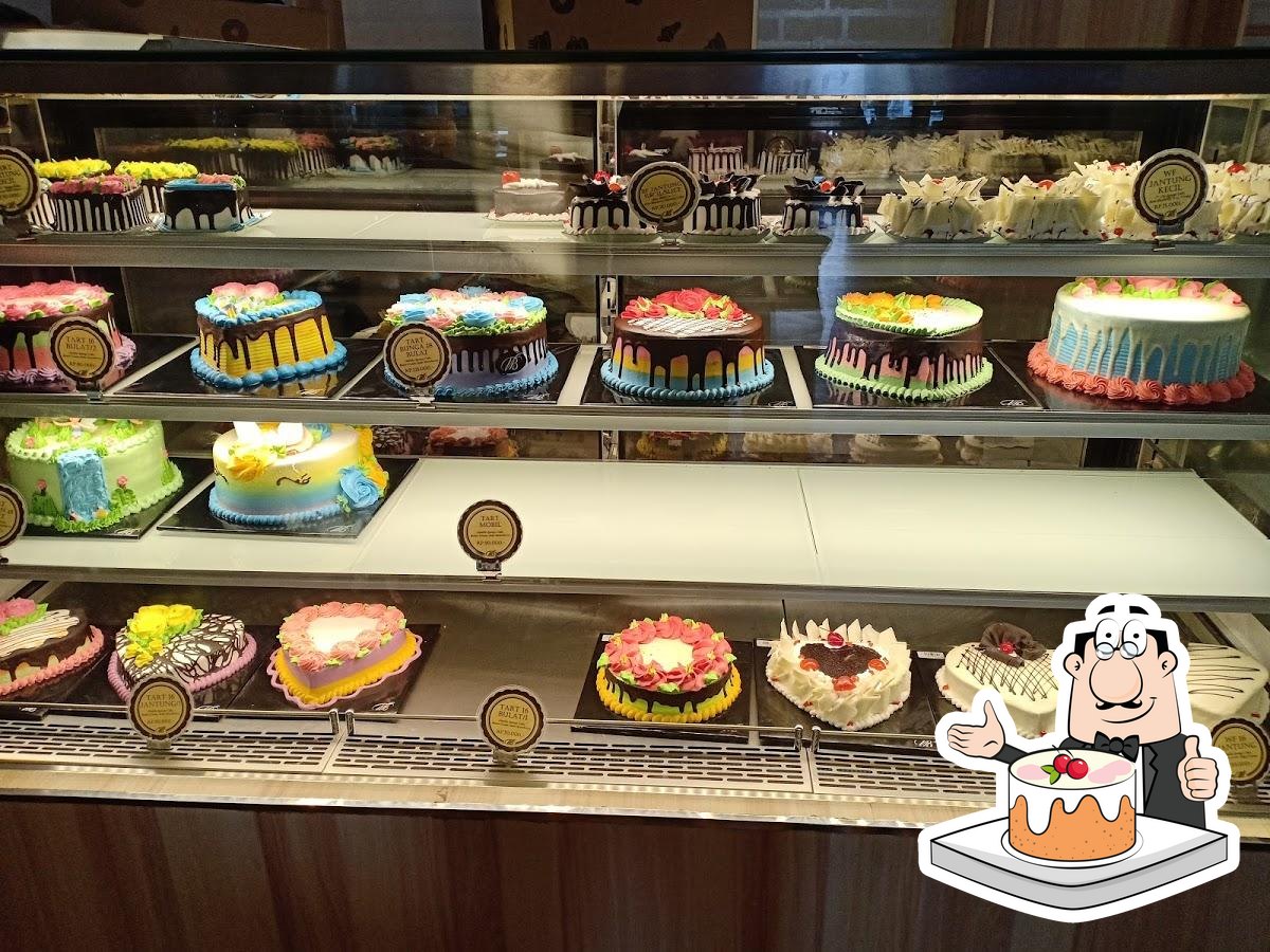 Valencia Bakery, Buleleng Restaurant reviews