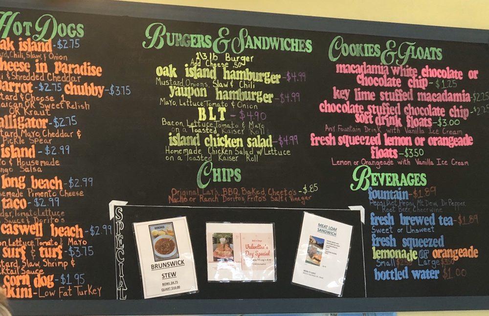 Bob's dogs oak outlet island nc menu