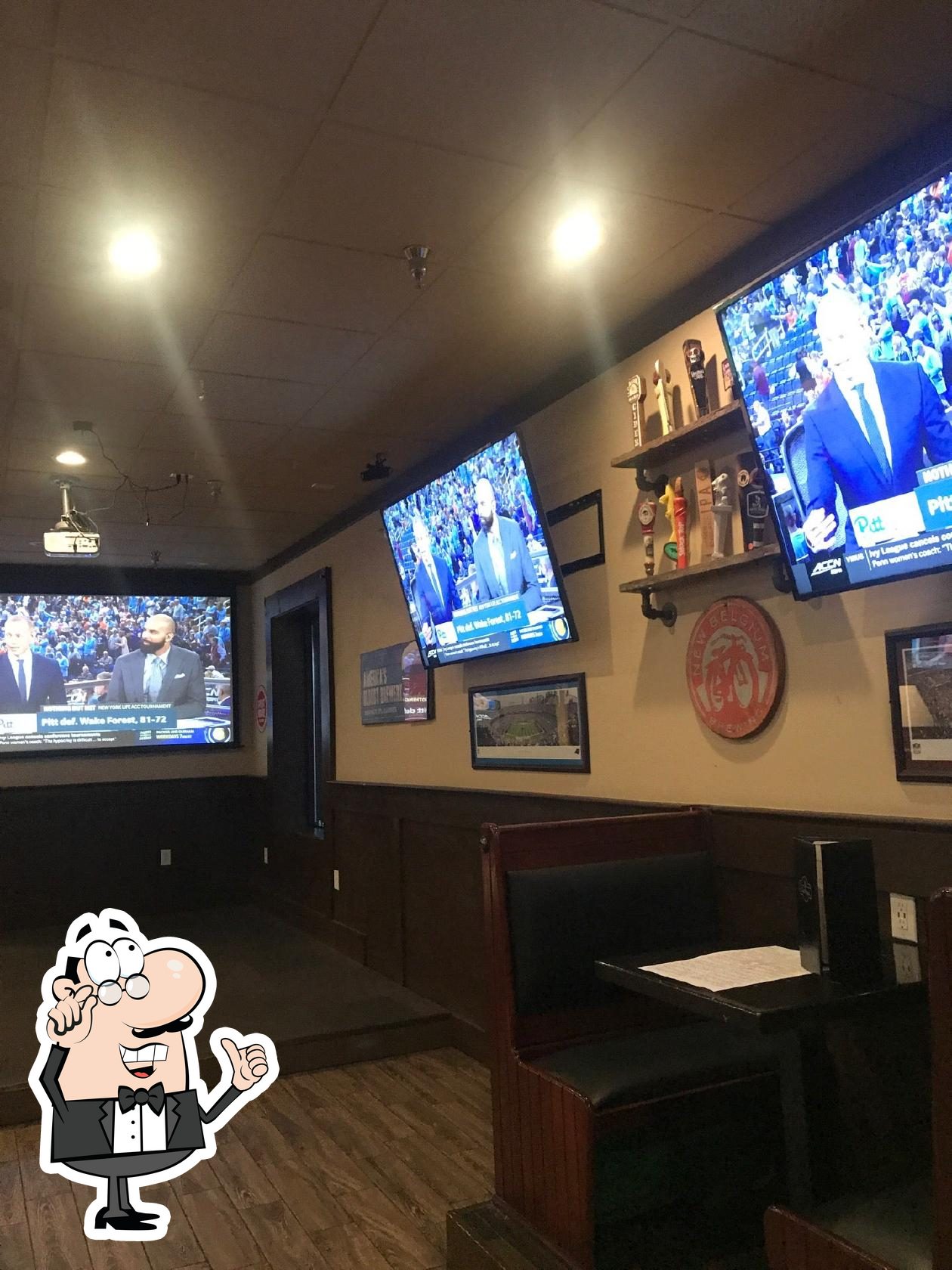 Village Square Tap House in Clemmons Restaurant menu and reviews