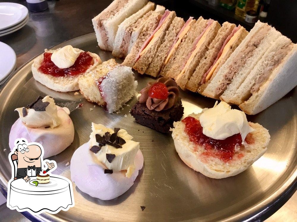 Tea House On the Loch in Gartcosh Restaurant menu and reviews