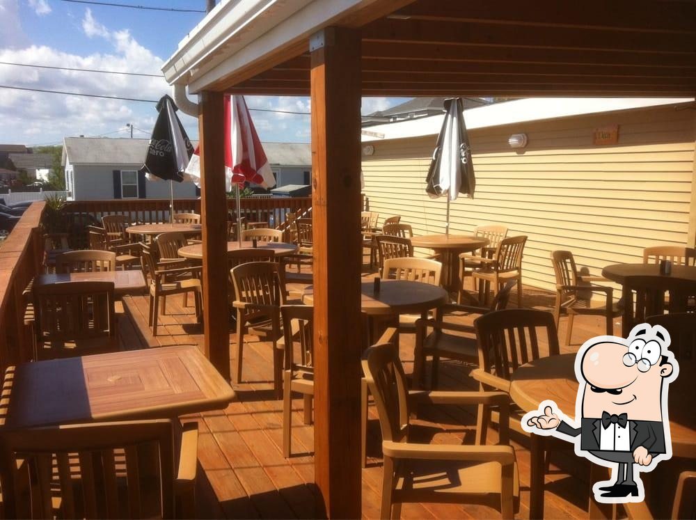 Beach Deck Bar & Grill, 207 Ocean Blvd in Seabrook - Restaurant menu ...