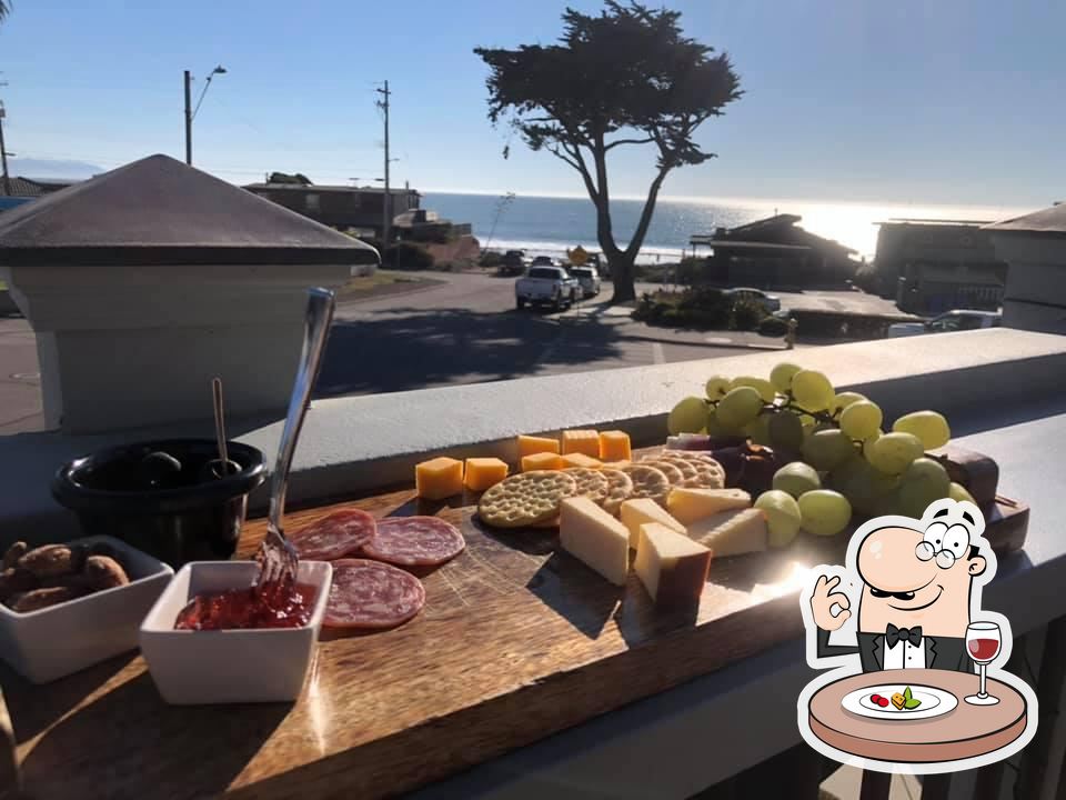 Beach Bums -Bevs & Bites in Cayucos - Restaurant menu and reviews