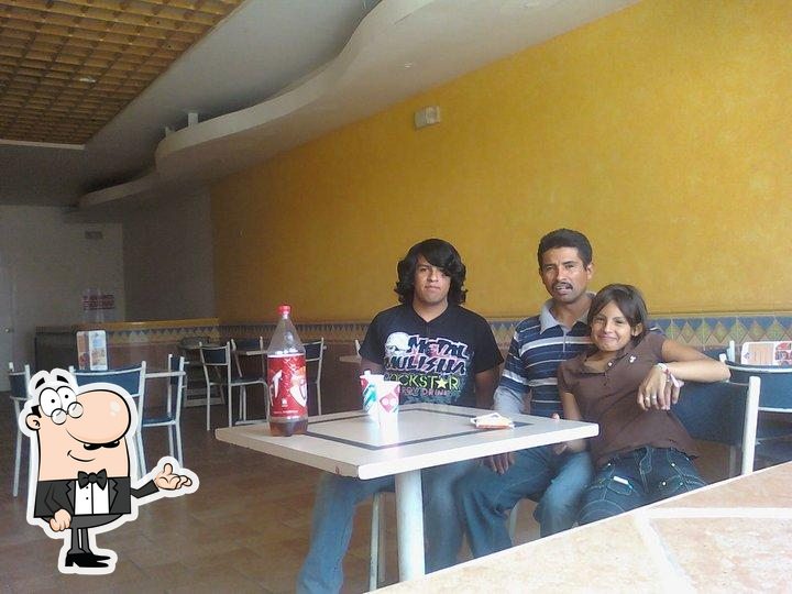 Domino's Cd. Juárez Catedral restaurant, Ciudad Juarez, C. 16 de