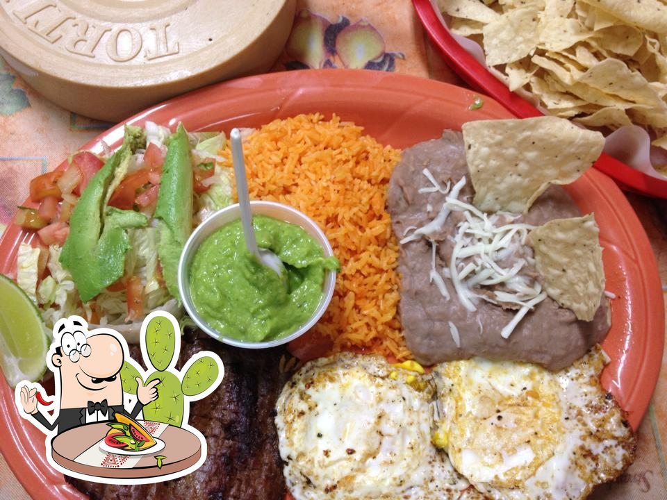 La Fiesta Mexicana, 425 S Main St in Janesville Restaurant menu and reviews