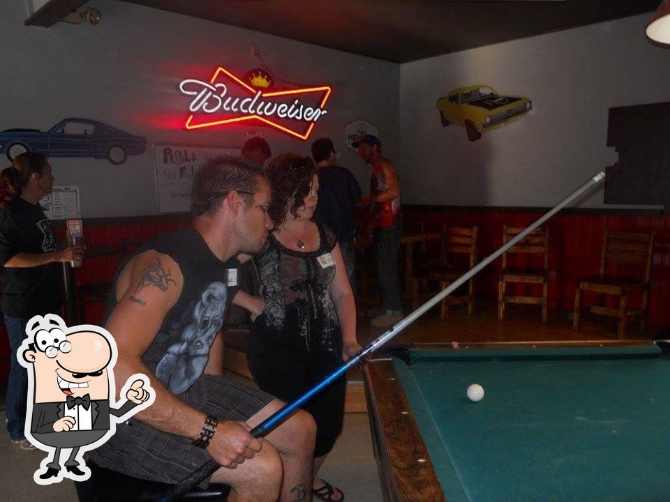 Tailgate Bar And Grill, 42201 3rd Ave E in Pablo Restaurant reviews
