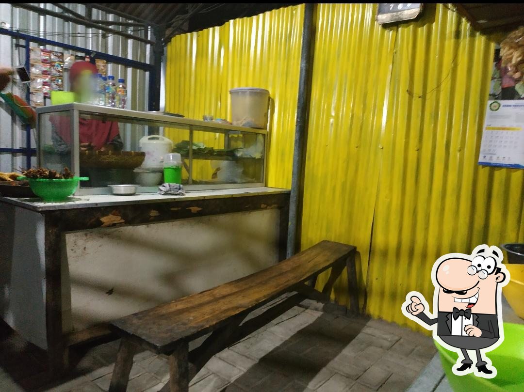 Warung Pecel Iwak Kali Sambel Bawang Ponorogo Restaurant Reviews 