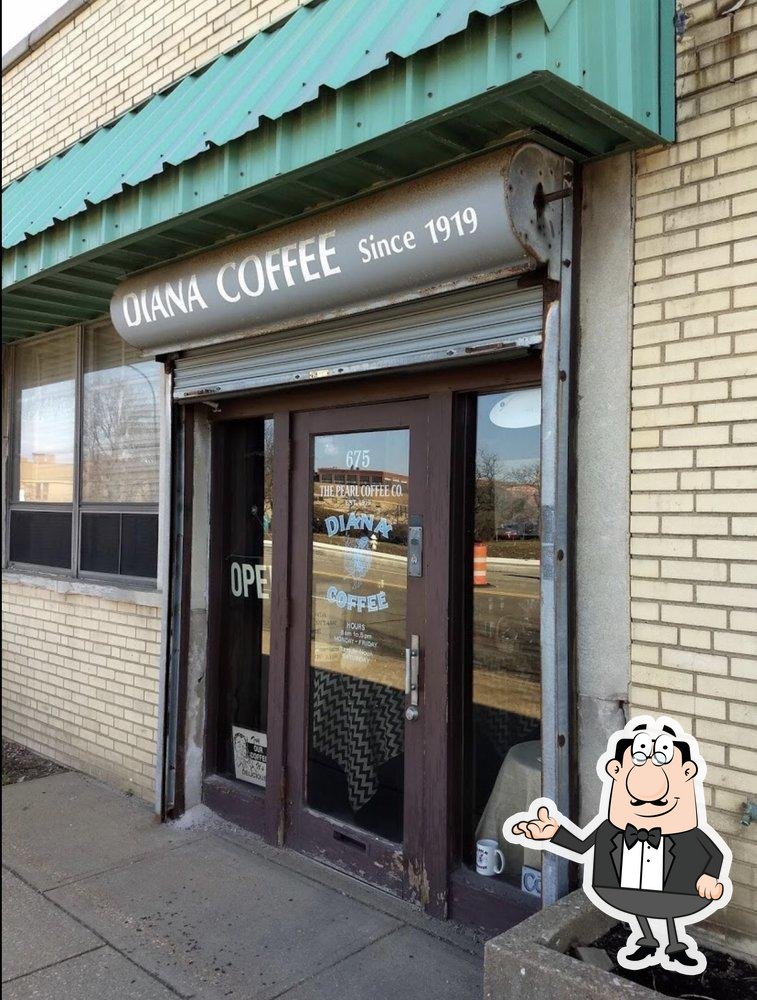 Pearl Coffee Co in Akron Restaurant menu and reviews