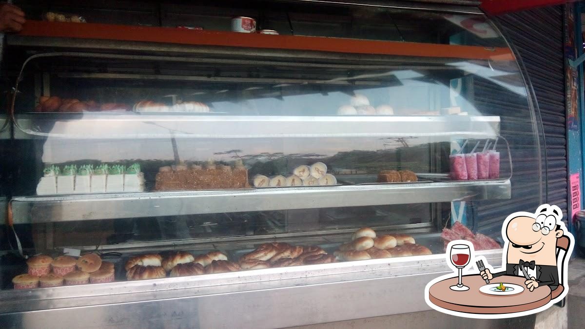 Sri Prithingira Devi Bakery And Sweets, Puducherry