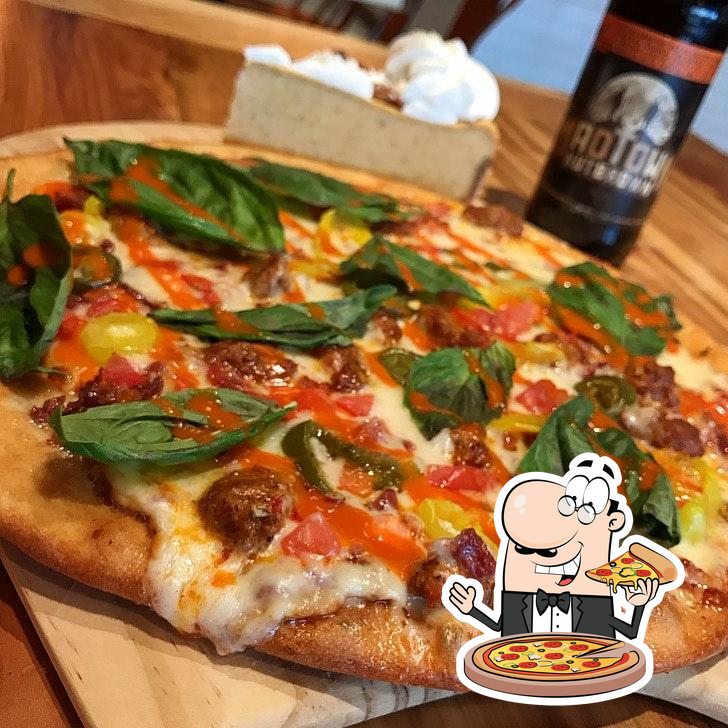Dells Pizza Lab in Wisconsin Dells Restaurant menu and reviews