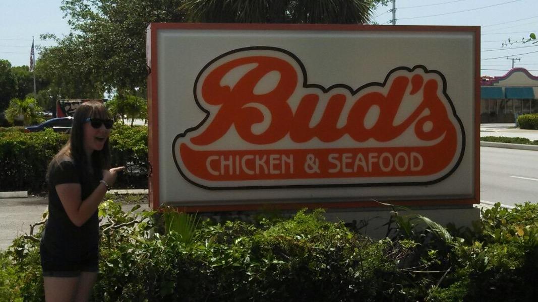 buds chicken and seafood