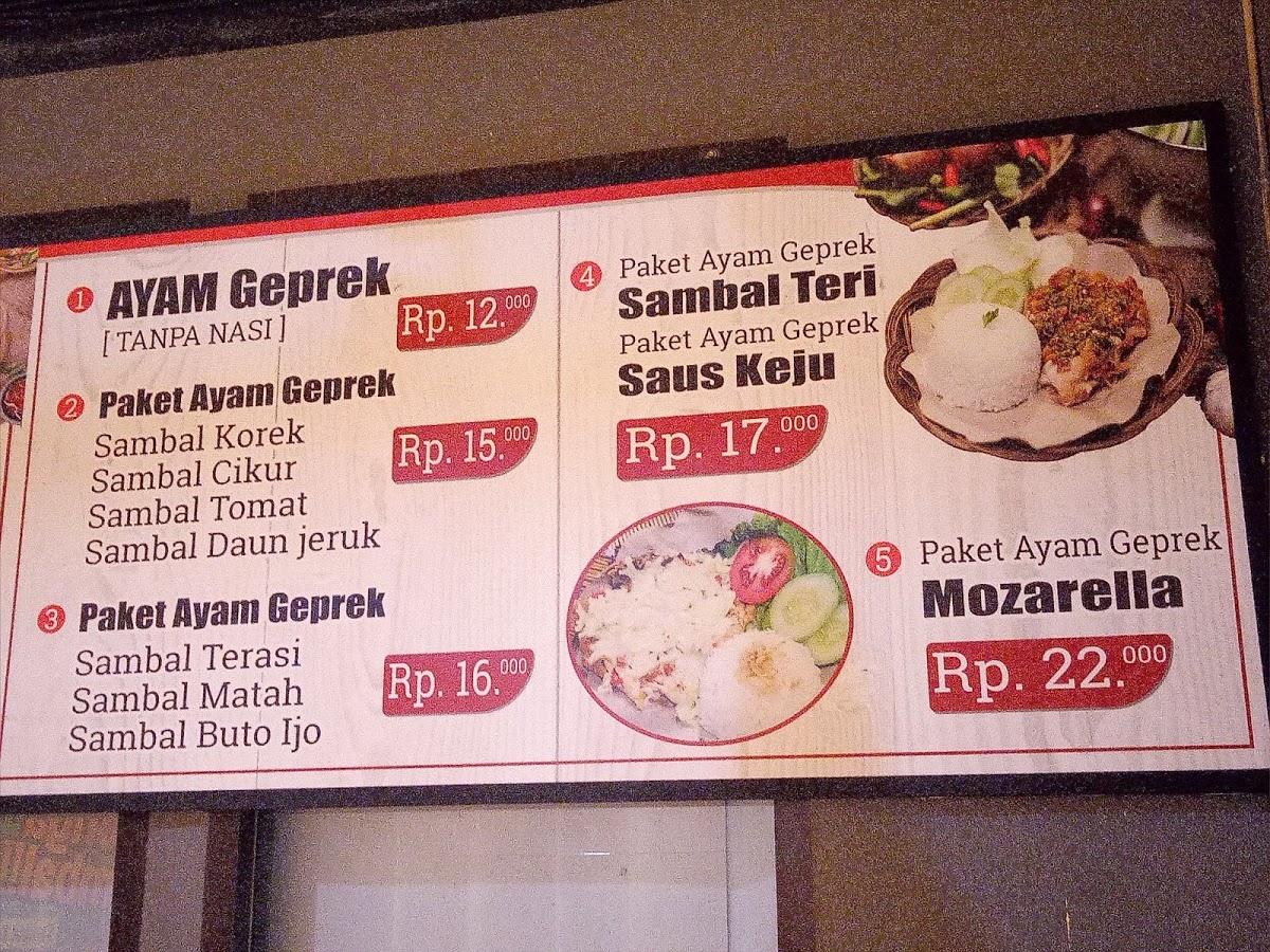 Menu at Ayam Geprek Pangeran Dago restaurant, Dago, Jl Ir H Djuanda