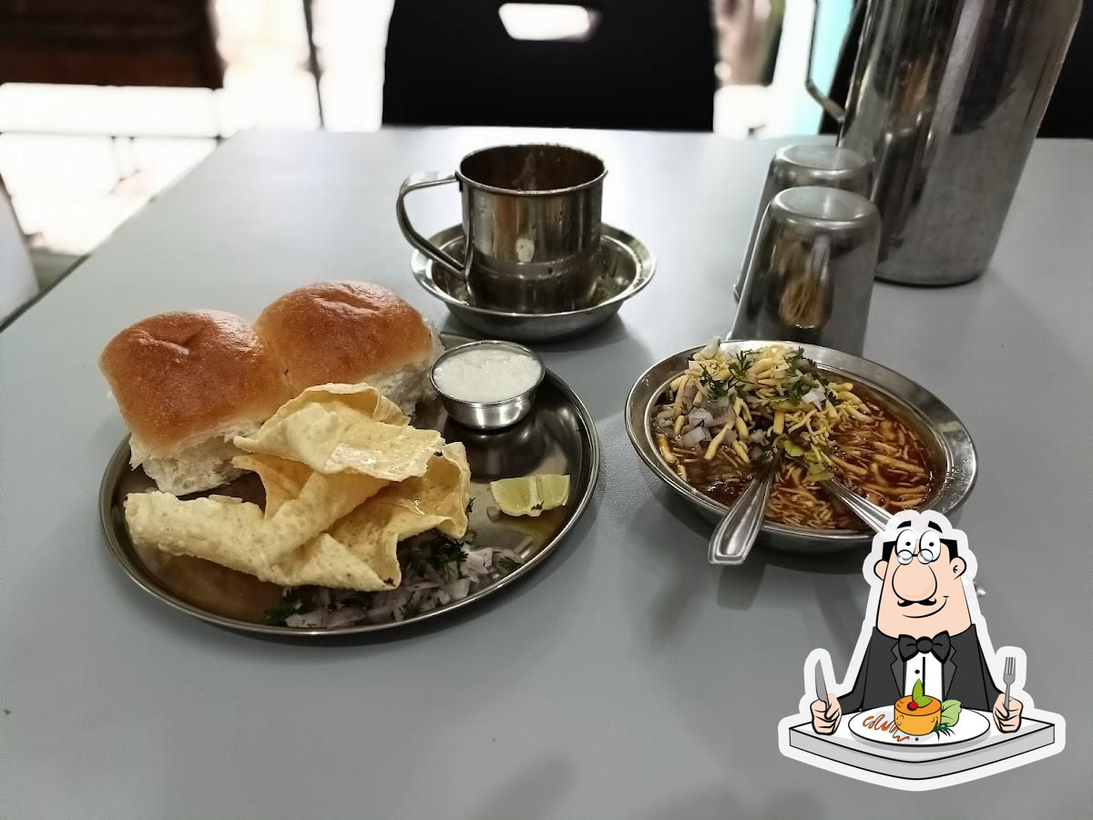 Renuka Misal and Snacks Corner, Nashik