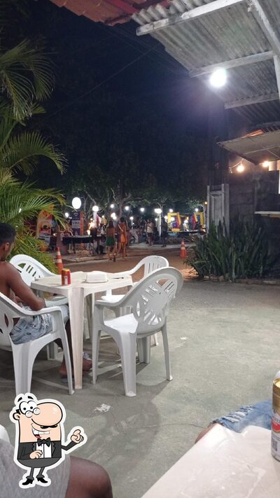 O interior do Lanches do 14