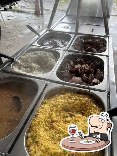 Comida em Churrascaria Viaduto
