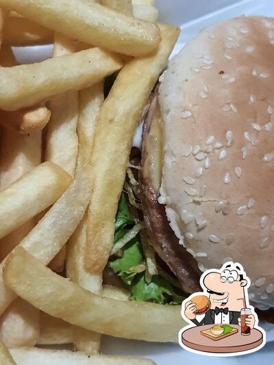 Peça um hambúrguer no Bar e Restaurante do Dadá