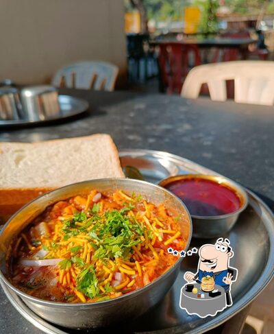 Food at Hotel Shreyas