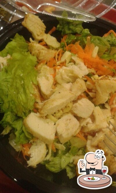 Comida em Chicken Way - Farol Shopping