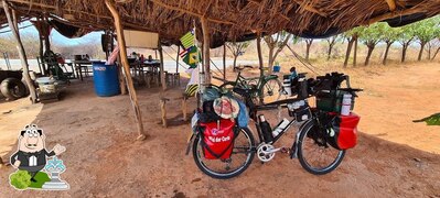 Você pode espairecer no exterior Caldo de cana do tico