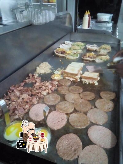 Comida em Rene Lanches