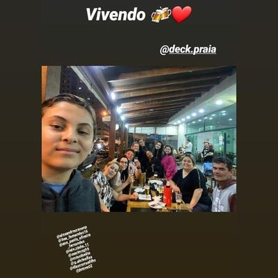 Aqui está a publicidade do Deck praia