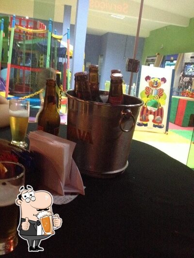 Peça uma tulipa de cerveja leve ou escura