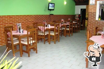 Veja imagens do interior do Pizzaria Bela Massa