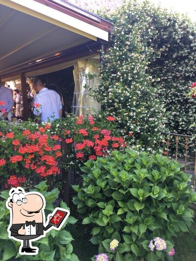 Guarda gli esterni di Osteria Picchetta Cameri