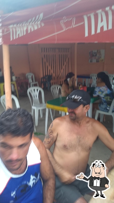 Veja imagens do interior do Barraca Do Mamão