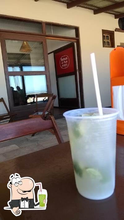 Você pode desfrutar de uma bebida do menu