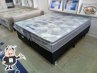 Veja imagens do interior do Mr Foods