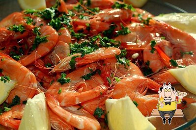 Barraca e restaurante Raizes do Mangue Gurihú CE serve uma infinidade de refeições de frutos do mar
