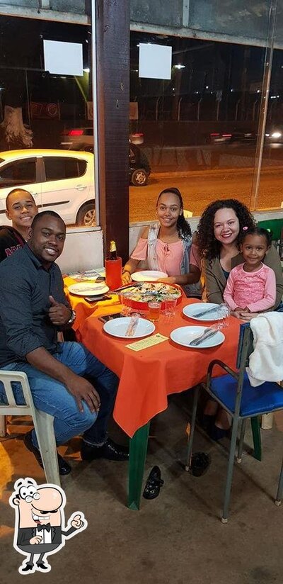 O interior do Cascata Pizzaria Ribeirão Verde