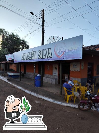 Veja imagens do exterior do Bar e Armazém Silva