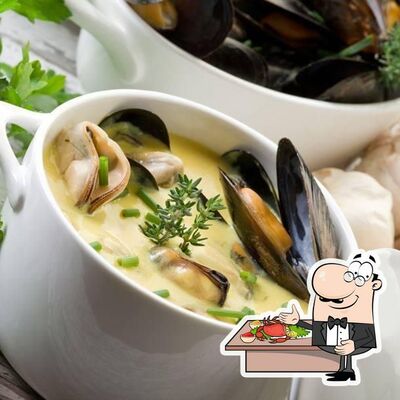 Commandez de nombreux plats à base de fruits de mer servis par Versaud
