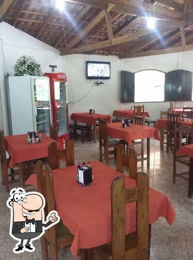 Veja imagens do interior do Restaurante Duas Garcas