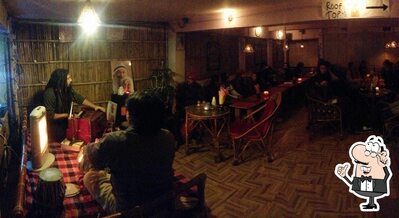 The interior of Zorba