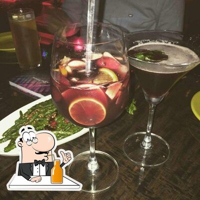 Try out different drinks available at Paara