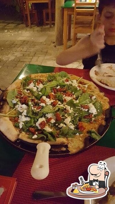 Escolha pizza no Paolo Pizza