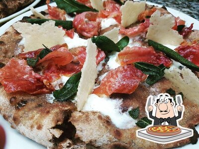 Prenditi tra le svariate varianti di pizza