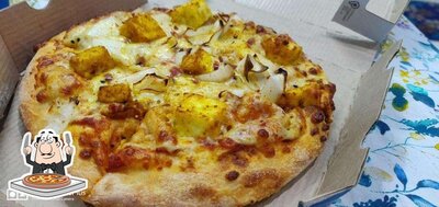 Order pizza at Domino's Pizza