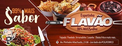 Você pode pedir batatas fritas francesas como acompanhamento ou lanche