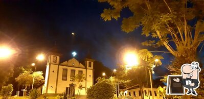 Descubra a área externa do Parada Da Tropa