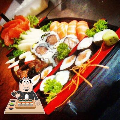 Peça diferentes opções de sushi