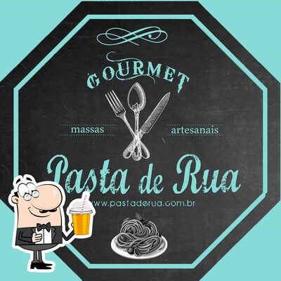Você pode pedir uma bebida do menu